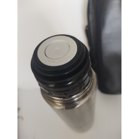 Stainless Steel Vacuum Thermos Jacob Suchard Canada with leather case 400ML - Picture 4 of 13